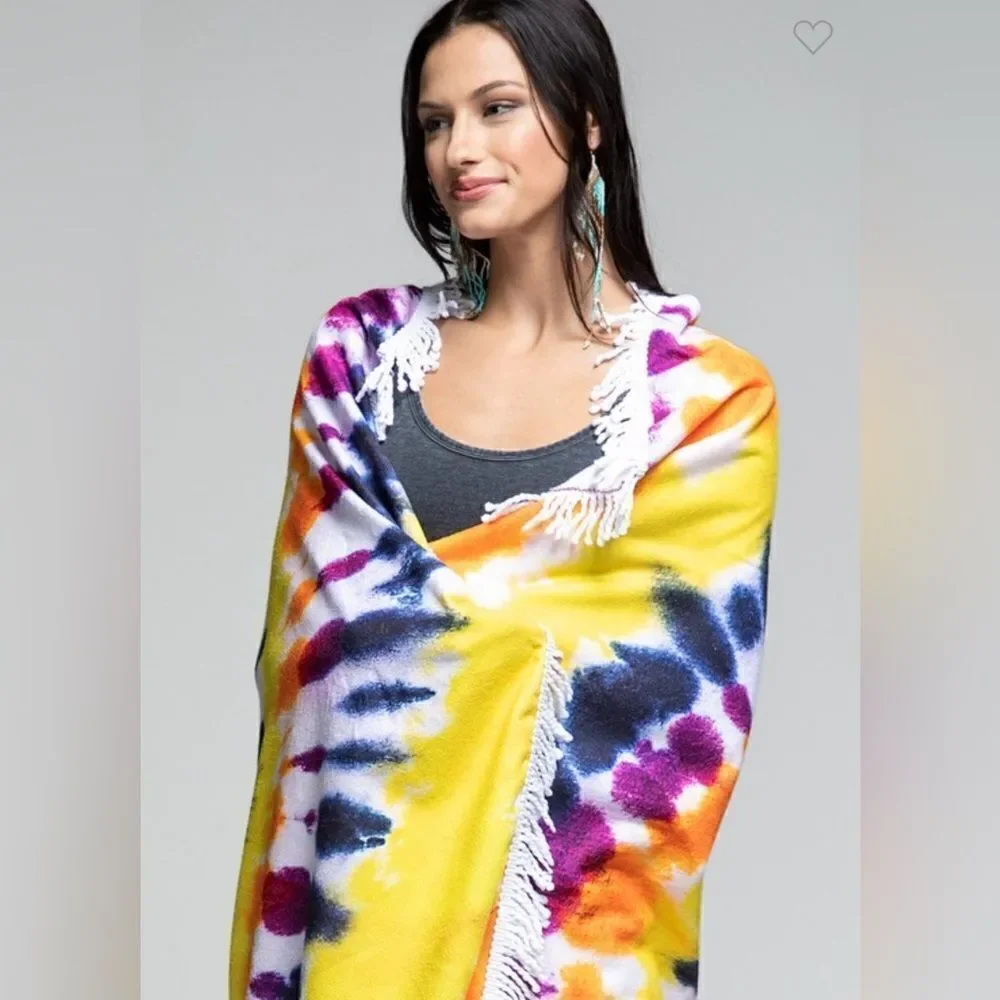 Newport Round Beach Towel, Tie-Dye